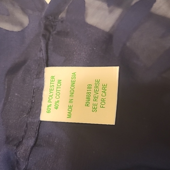 Lilly Pulitzer Short Sleeve Blouse, Color Blue, Size Medium 💙 - Picture 9 of 9